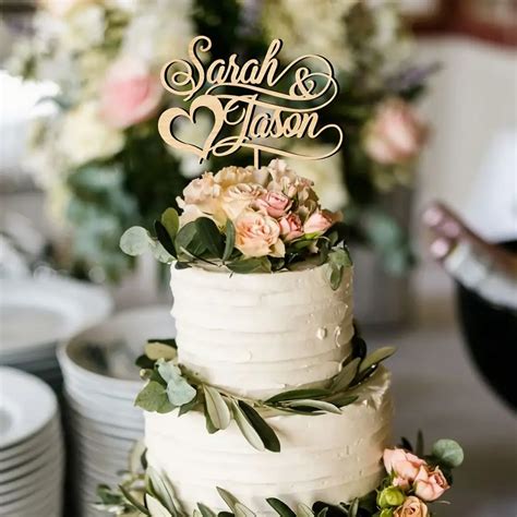 Esempi di cake toppers personalizzati