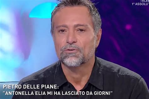 Pietro Delle Piane in uno studio televisivo