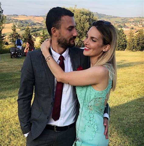 Sergio e Jessica durante un momento felice