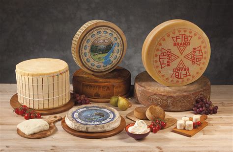 Selezione di formaggi tipici lombardi