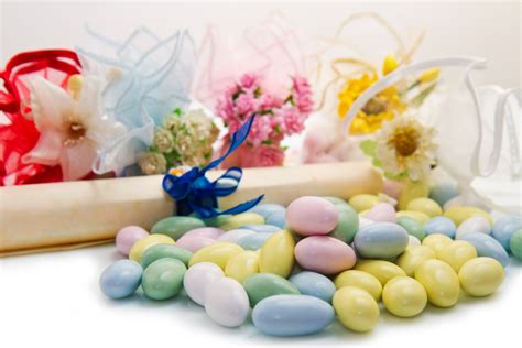 Confetti di vari colori per diverse cerimonie