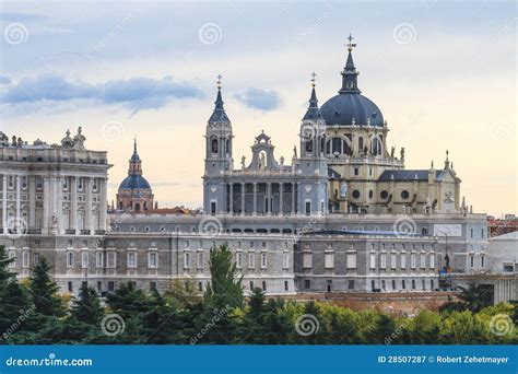 Immagine della Cattedrale Castrense di Madrid