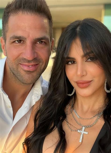 Daniella Semaan e Cesc Fàbregas con i figli