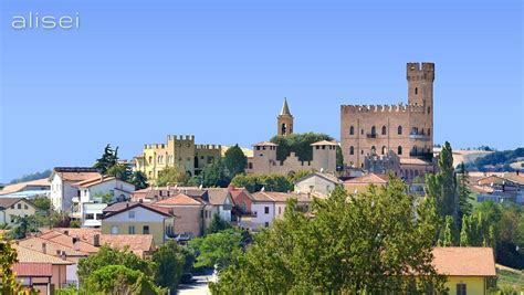 Vista panoramica del Castello di Tavoleto