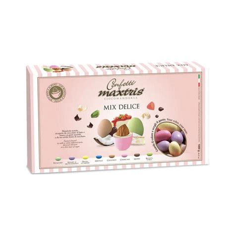 Varietà di confetti colorati e aromatizzati