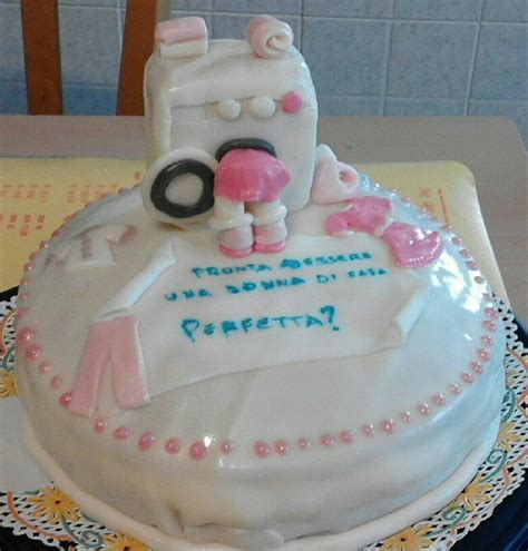 Decorazione torta addio al nubilato