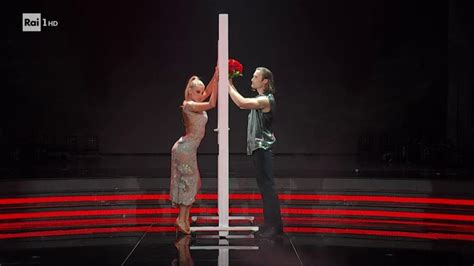 Giada Lini in posa di danza