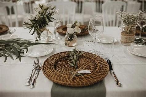 Esempi di stili di matrimonio: country, shabby, vintage, classico