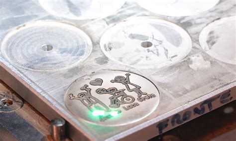 Incisione laser su gioielli