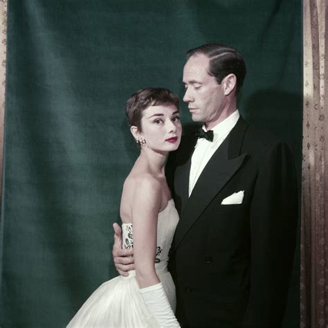 Audrey Hepburn e Mel Ferrer nel giorno del loro matrimonio, nel 1954