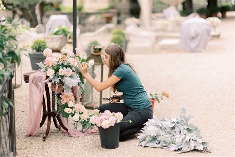 wedding planner che coordina i fornitori