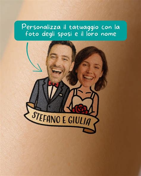 Escort card a forma di polaroid con foto degli sposi e degli invitati