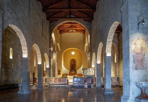 Borgo di Barga con Duomo
