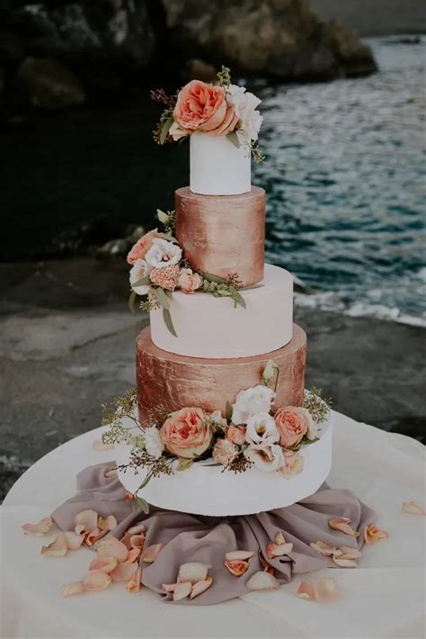 Decorazioni torta nuziale